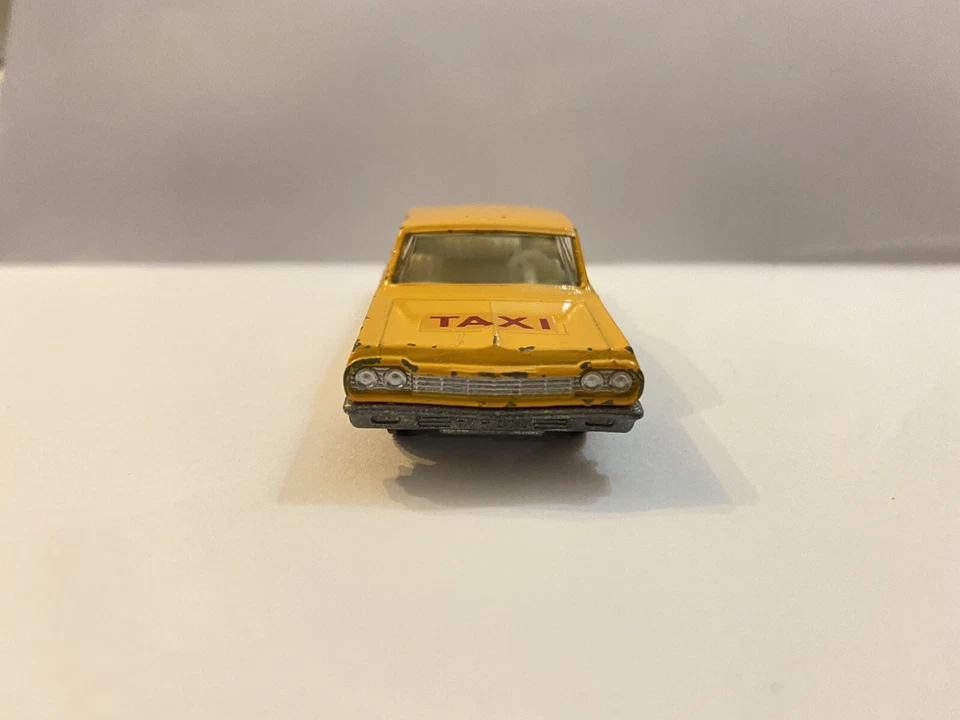 VINTAGE MATCHBOX LESNEY No.20c CHEVROLET IMPALA TAXI ISSUED 1965 (866) - Image 4 of 4