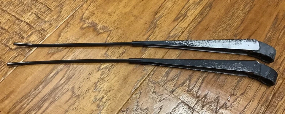 1966 Chevy Chevelle Front Windshield Wiper Arm PAIR Trico OEM - Изображение 4 из 4