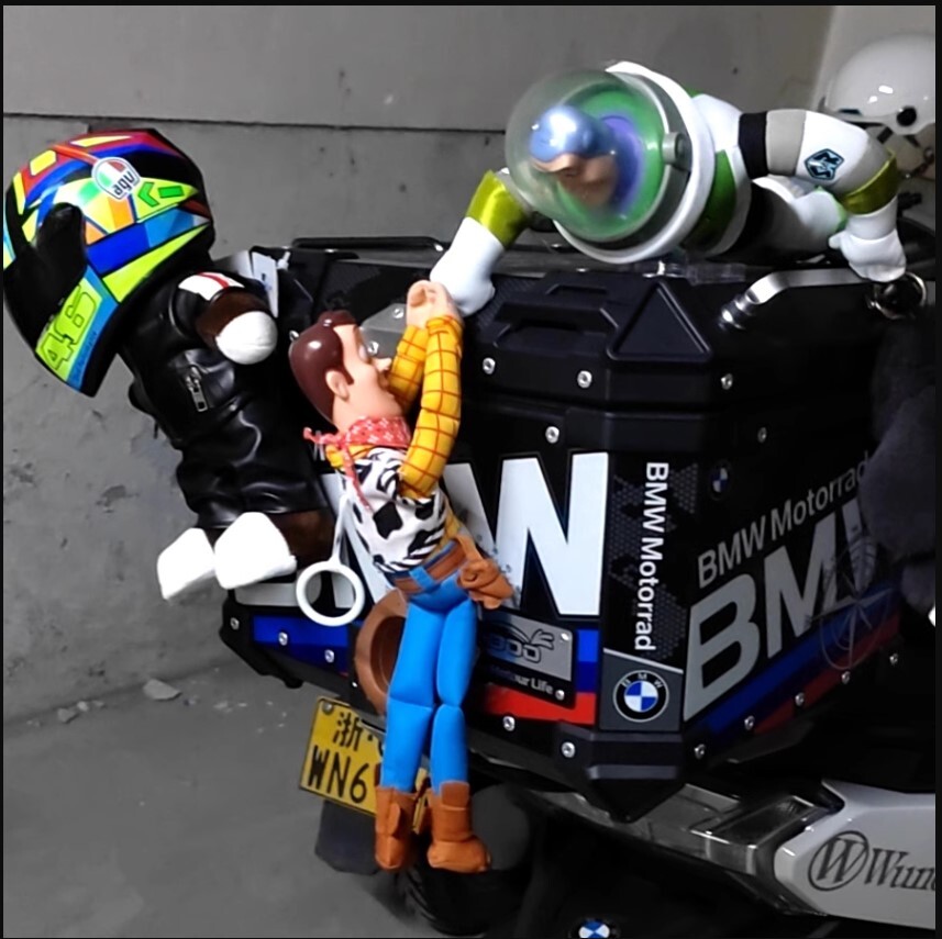 Toy Story Sheriff Woody help hooded Buzz Car/Motorcycle Hanging