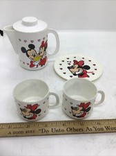 Vintage DISNEY Mini Plastic Play Tea Set Cups Plates 4PC Mickey Minnie HG