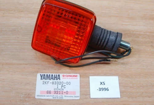 Yamaha DT125 2KF-83320-00 Indicator Turn Signal Genuine NEW NOS xs3996