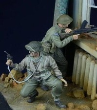 1:35 Resin Figures Model Kits Modeling British Soldiers Figure Unassembled Kit