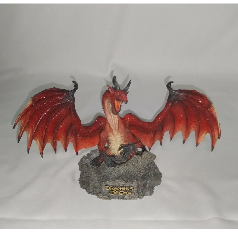 Dragons Dogma Dragon Statue Limited Edition Figure PS3 Capcom Japan Rare - Image 3 of 4