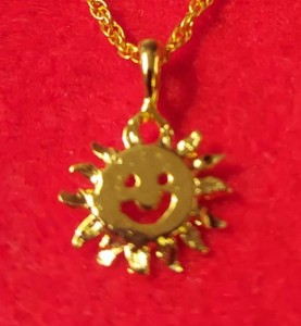 Authentic 14KT GOLD PLATED  HAPPY SMILING SUN CHARM PENDANT WITH 18" ROPE CHAIN -2117