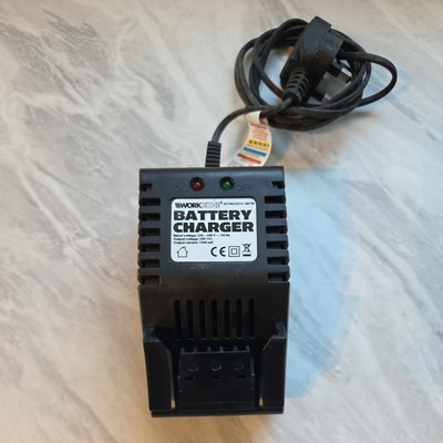 Original WORKZONE Akku Ladegerät 627983 für Workzone 24V Akku