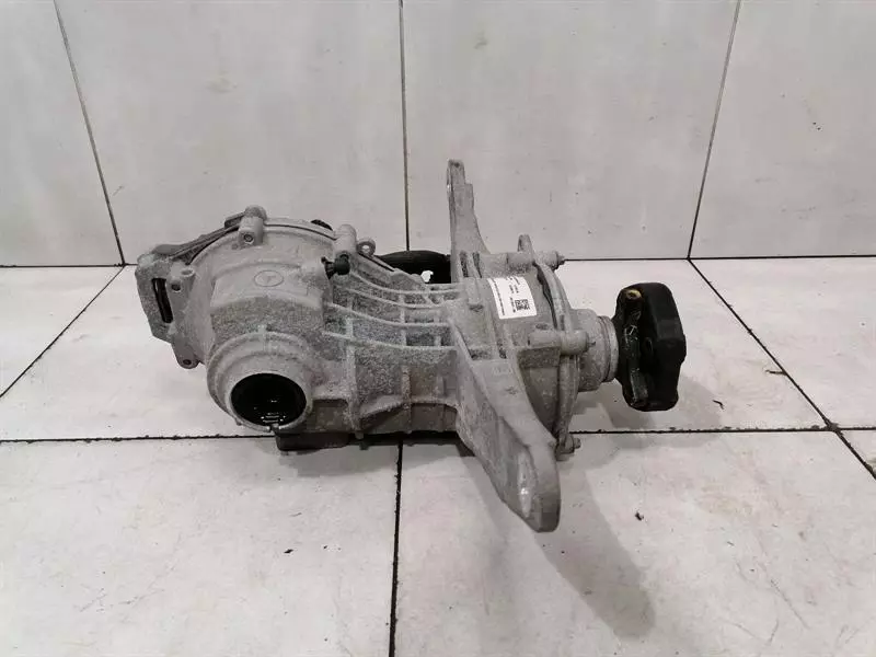 MERCEDES A35 AMG W177 Rear Diff A2473502503 Differential Hinten 