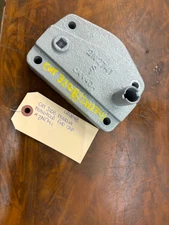 CAT 3208 MARINE MANIFOLD END CP #2N2741