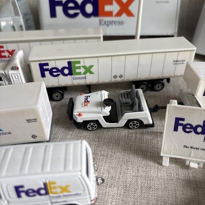 FedEx Federal Express Die-cast Transportation Fleet Set - 1501205