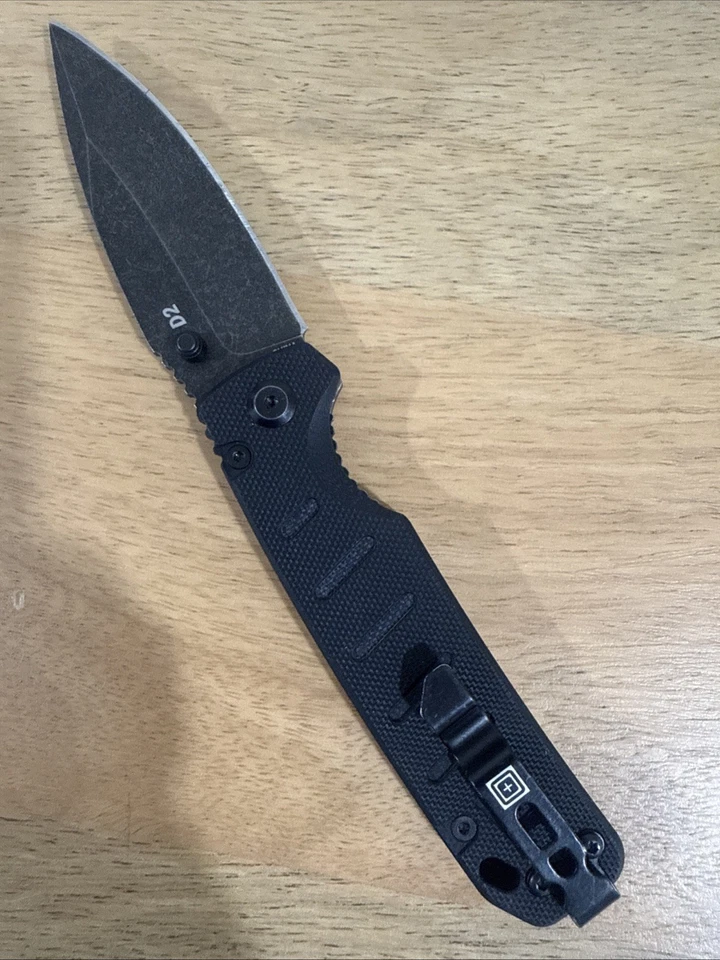 Navaja de bolsillo táctica 5,11 Foto 2 de 4