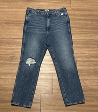 EXCELLENT CONDITION Wrangler High Rise Slim Blue Denim Straight Jeans Women