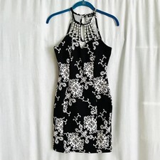 Bodycon mini dress. Size S. Black white with rhinestones. Floral print