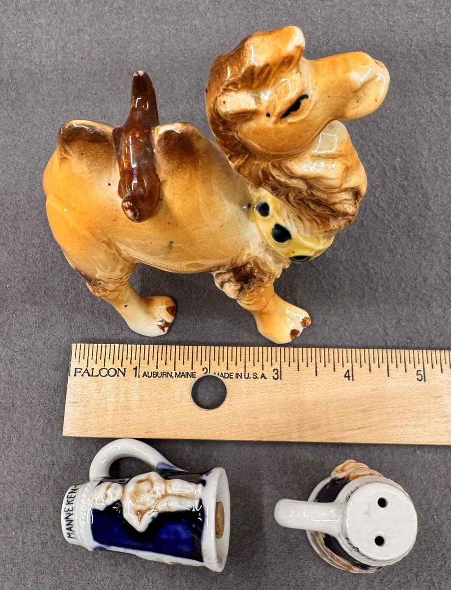 HOTEL DE VILLE Manneken Pis CAMEL Salt & Pepper Shakers Set Brussels  Belgium