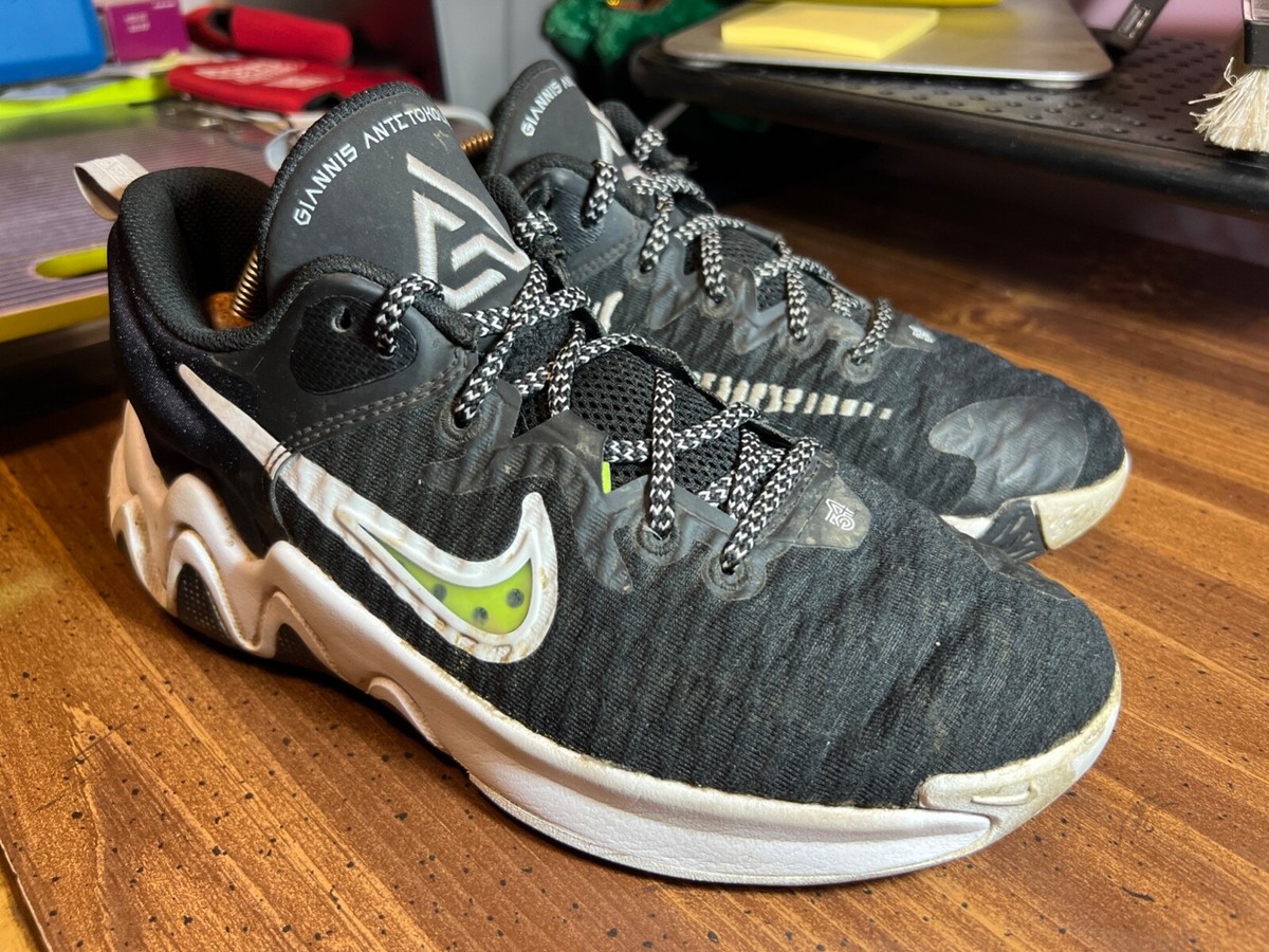 nike youth giannis immortality