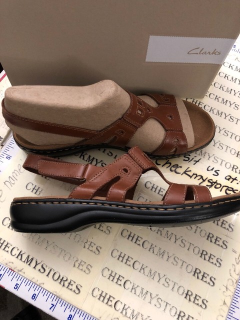 clarks womens comfort sandals