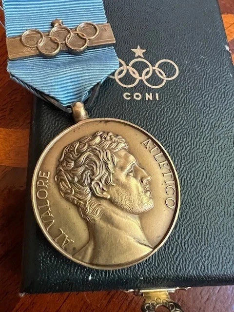 Italian National Olympic Committee participation Olympic medal award-basketball - Image 2 of 4