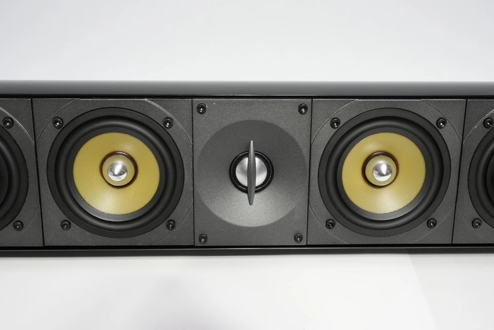 Paradigm Millenia 20 Trio Sound Bar - Black Piano Gloss - Excellent Condition - Image 4 of 4