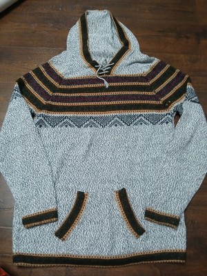 Beautiful Soft Sweater With Hood, Possibly Hand knit No Tags Fits Like A Large L