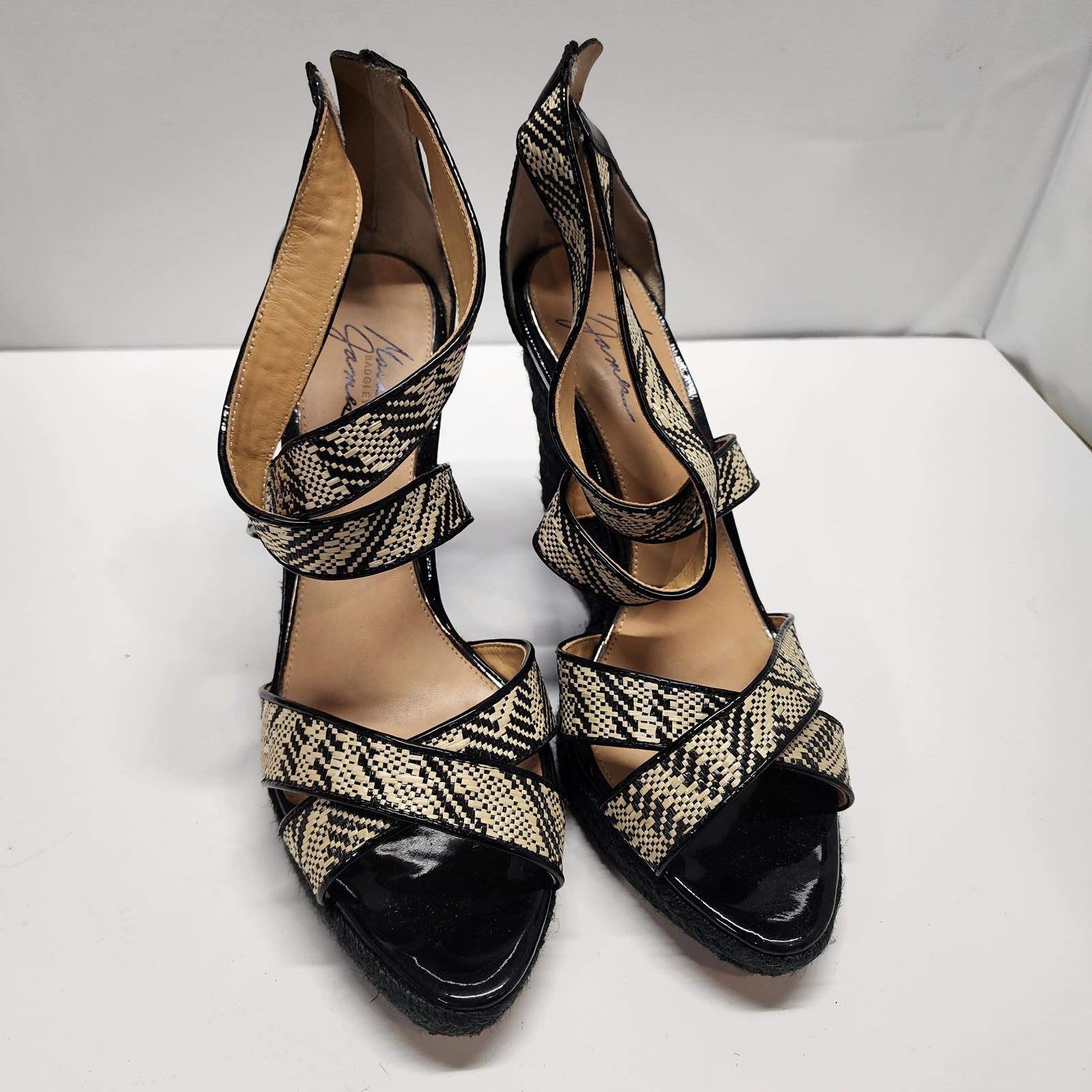 EUC Mark & James BY Badgley Mischka Womens Reza II Nat Blk Wedge Shoes 10