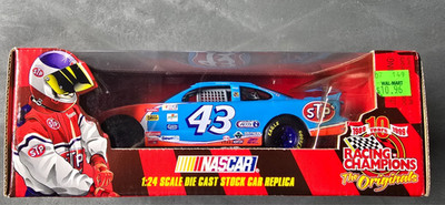 1999 Racing Champions 1:24 JOHN ANDRETTI #43 STP Pontiac Grand Prix 