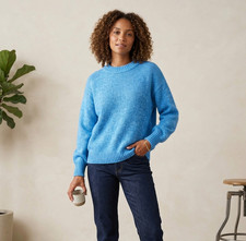 Woman's Knit sweaters, Various Types
