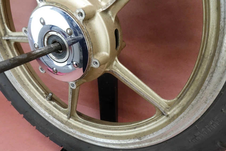 1986-1999 Yamaha VIRAGO 1100 XV1100 Front Wheel Rim Tire 100/90-19 - Image 3 of 4