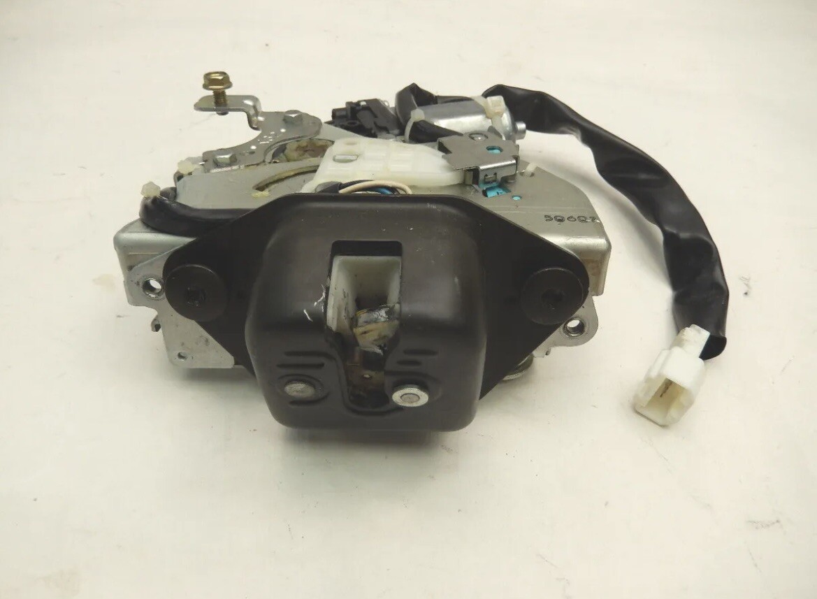 2005 - 2017 Honda Odyssey EXL-T Power Tailgate Lock Closer 74800