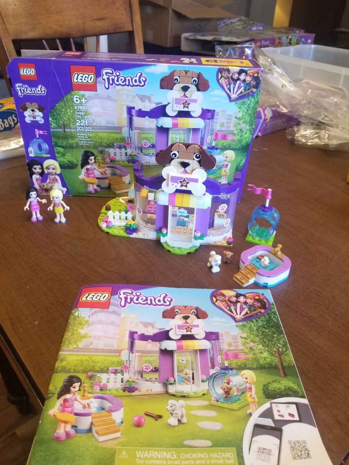 LEGO Friends Doggy Day Care #41691 100% complete with manual and box