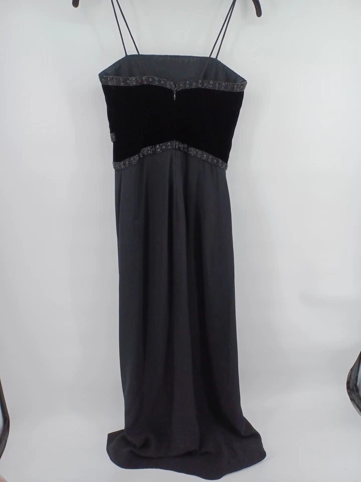 Georgio Armani Maxi Dress Womens 40 Black Evening Cocktail Dress Beaded Velvet - Image 2 of 4
