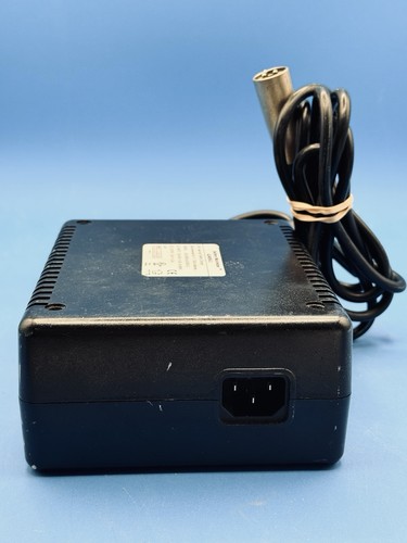 Battery Maximizer Mobility Chair 24 V Lead-Acid Battery Charger Model A24050-2 - Picture 5 of 7