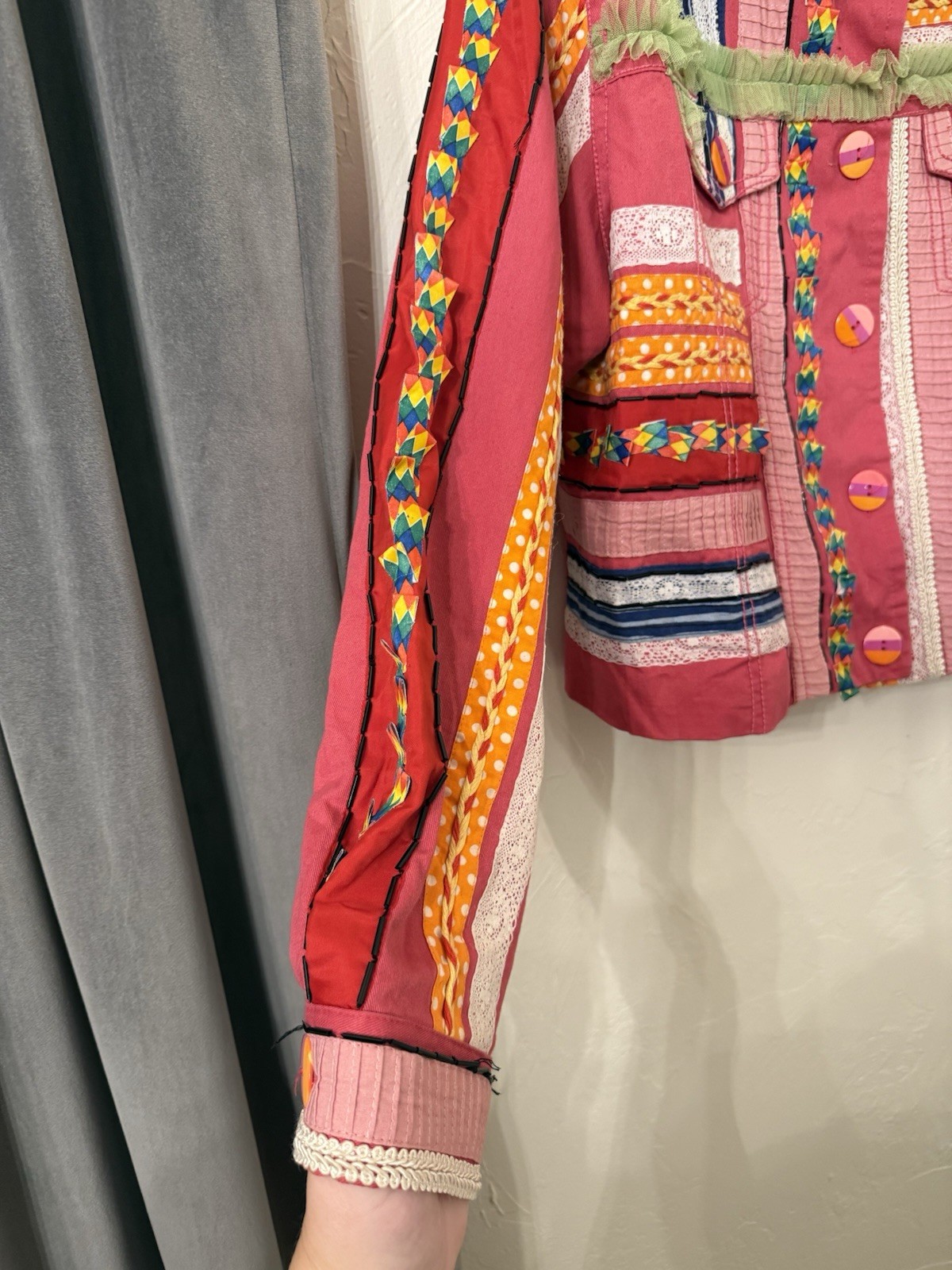 Minnie’s closet Vibrant patchwork jacket with a b… - image 5