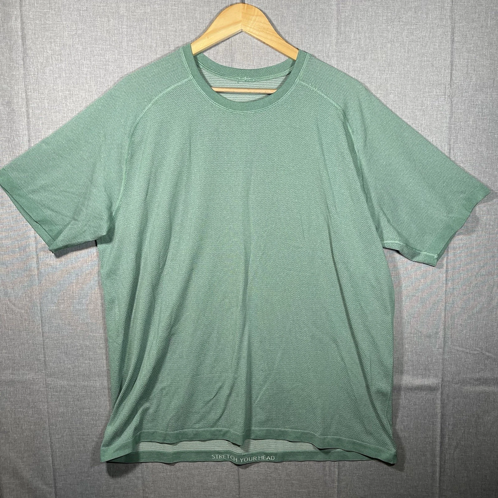 Lululemon Shirt Men 2XL Green Metal Vent Tech Training Performance Stretch