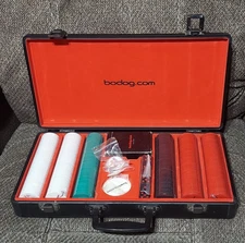 Bodog.com poker 2 deck, 5 die & 300 chip set ~ Please Read