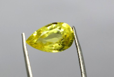 5.55 Ct Natural Yellow Sapphire Certified Loose Gemstone Pear Shape AAA Quality.