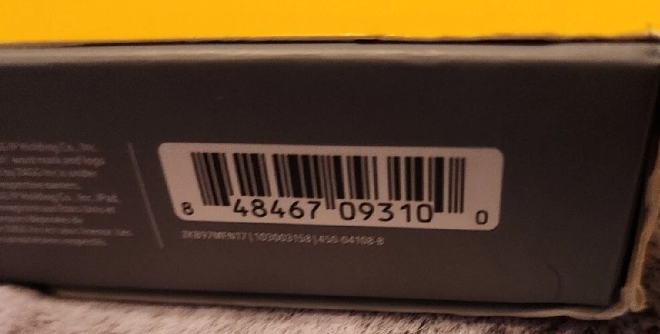 NEW! ZAGG Messenger Folio Tablet Keyboard Case for 9.7" iPad. FAST SHIPPING - Image 3 of 3