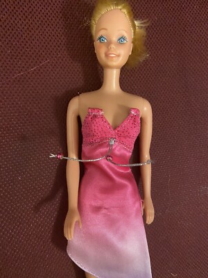 valentine barbie 1980