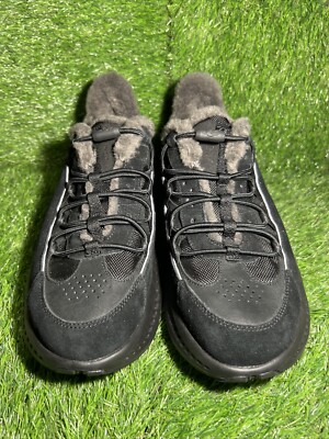UGG CA805 V2 REMIX HERITAGE TRIPLE BLACK TASMAN SNEAKER 1145350 UGG CA805 V2 REMIX HERITAGE TRIPLE BLACK TASMAN SNEAKER 1145350