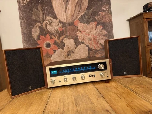 Vintage Pioneer SX-424, 12W AM/FM Stereo Receiver