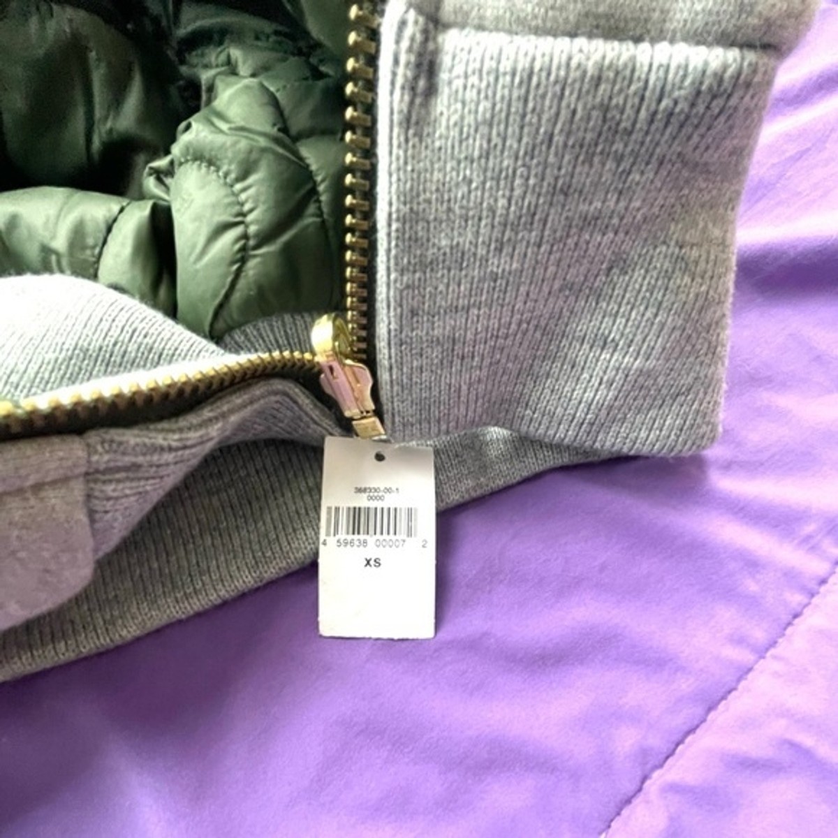 Gap Women's Interchangeable Reversible Green & Gray Embroidered