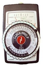 Gossen Luna Pro F Light Meter For Flash And Ambient Light Measurements