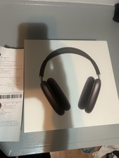 Apple AirPods Max 2nd Generation USB-C Midnight sleek design