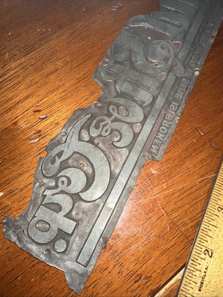 Print Plate “ Diamond Shoe Co. “ 14 Inch Printing Plate. Nice Script! Old!! - Image 3 of 4