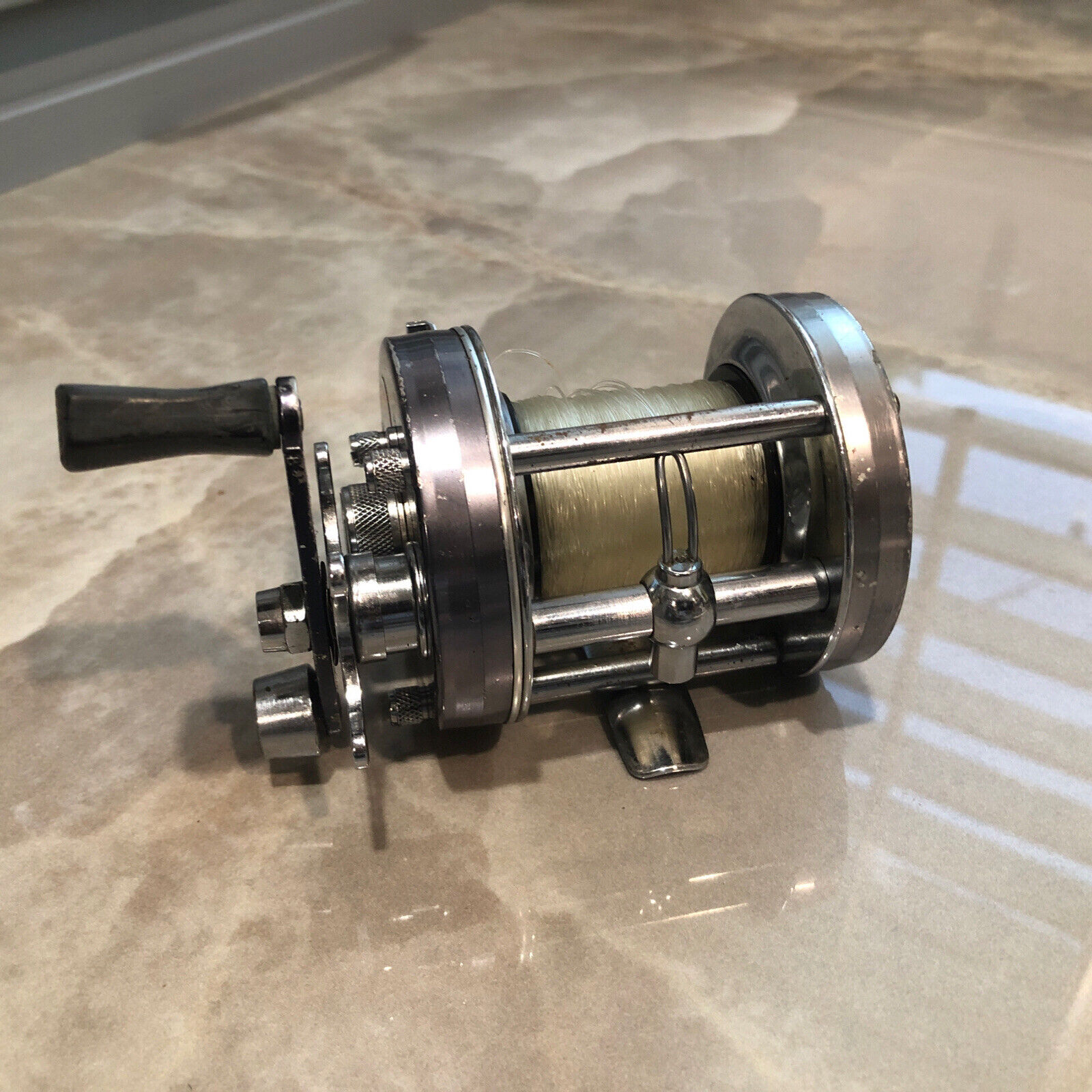 VINTAGE ABU GARCIA AMBASSADEUR 6500-C3 CASTING REEL