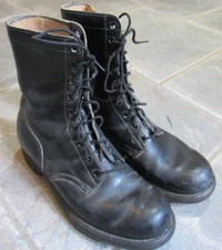 Vintage International Shoe Co Vietnam Era Combat Boots 1965 USGI men's 10 REG