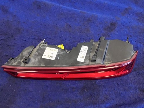 2016-2018 Chevrolet Camaro LS LT SS Passenger Taillight Lamp Lens New Take Off - Foto 7 di 12