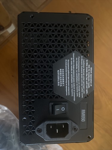 Corsair RM Series RM650 — 650 Watt 80 PLUS Gold Fully Modular ATX PSU 2021 - Picture 4 of 6