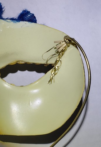 Masquerade Face Mask Gold Glitter Sequins Mardis Gras - Picture 15 of 16