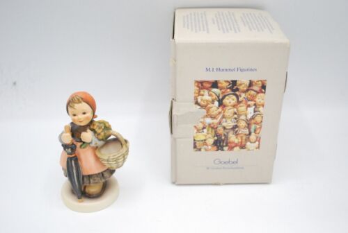 Vintage Goebel Hummel #350 On Holiday