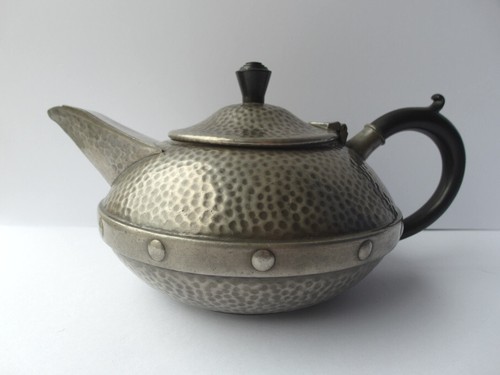 Arts & Crafts Stil Teekanne Hammerschlag CRAFTSMAN SHEFFIELD PEWTER F945 - Bild 11 von 14