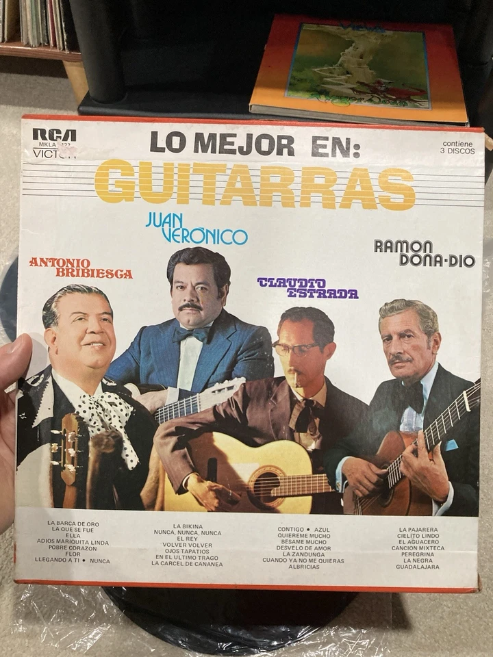 Lo Mejor En: Guitarras RCA Victor 1977 3LP Vinyl Box Set Latin Ranchera VG+/VG++ - Image 2 of 4