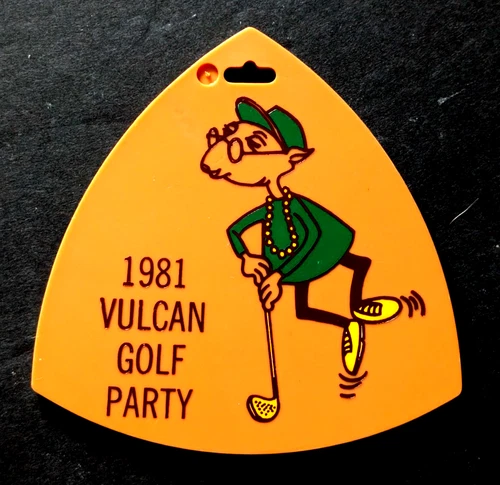 vtg - PGA golf bag tag - LATROBE COUNTRY CLUB cc - 1981 Vulcan Golf Party - PA